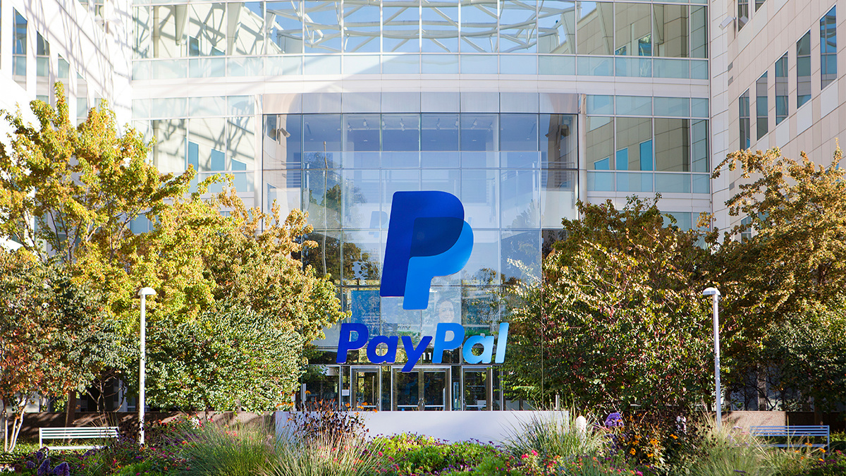 PayPal is offering US customers the opportunity to pay with cryptocurrencies