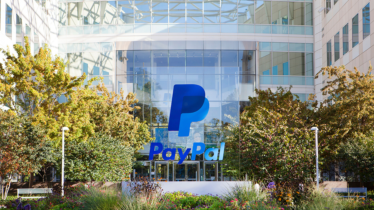 PayPal offers US customers the opportunity to pay with cryptocurrencies