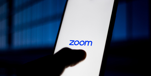 zoom video freezing