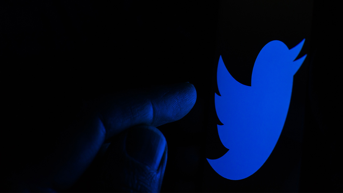 The fear of Twitter fallout is stopping vital information from being shared, says the researcher