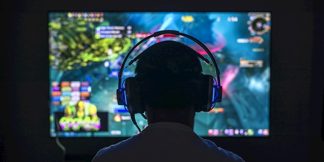 Steam Web sites hacked, gamer data exposed - CNET